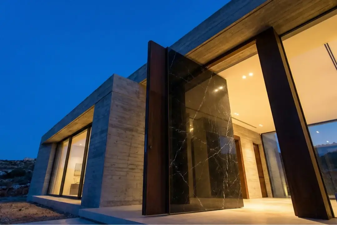 Article Draft Oversized Pivot Doors: The #1 Trend for Luxury Villa Entrances in 2026